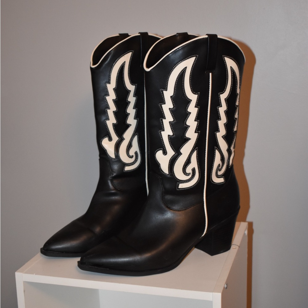 Black & White Cowboy Boots